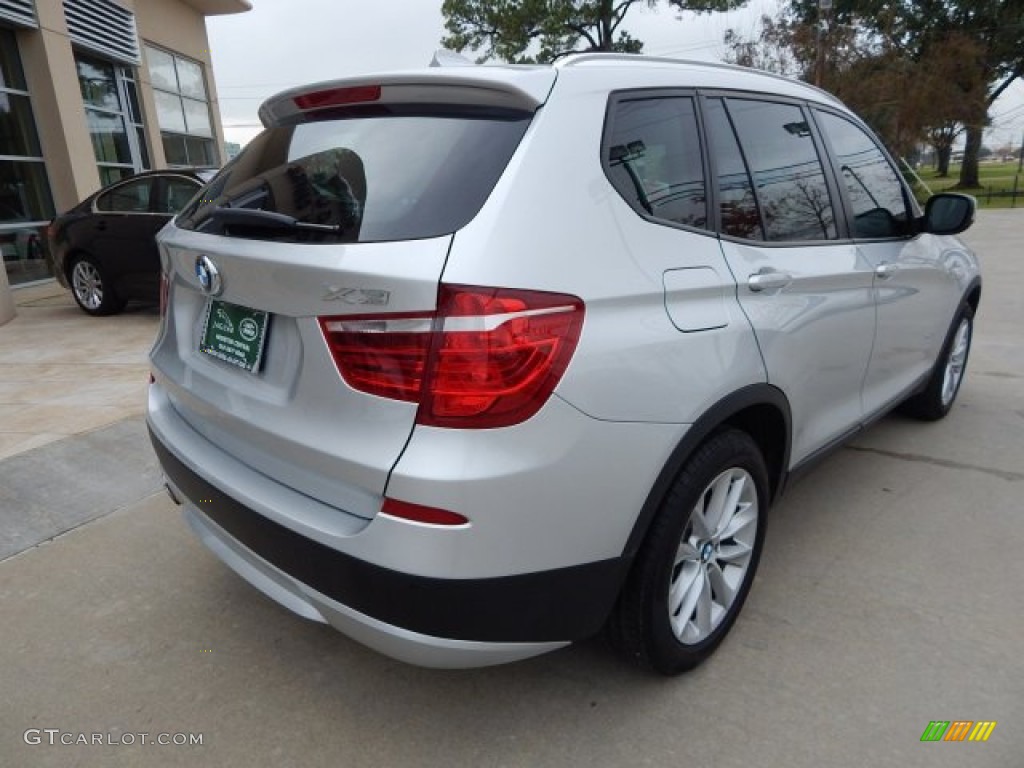 2013 X3 xDrive 28i - Titanium Silver Metallic / Black photo #14