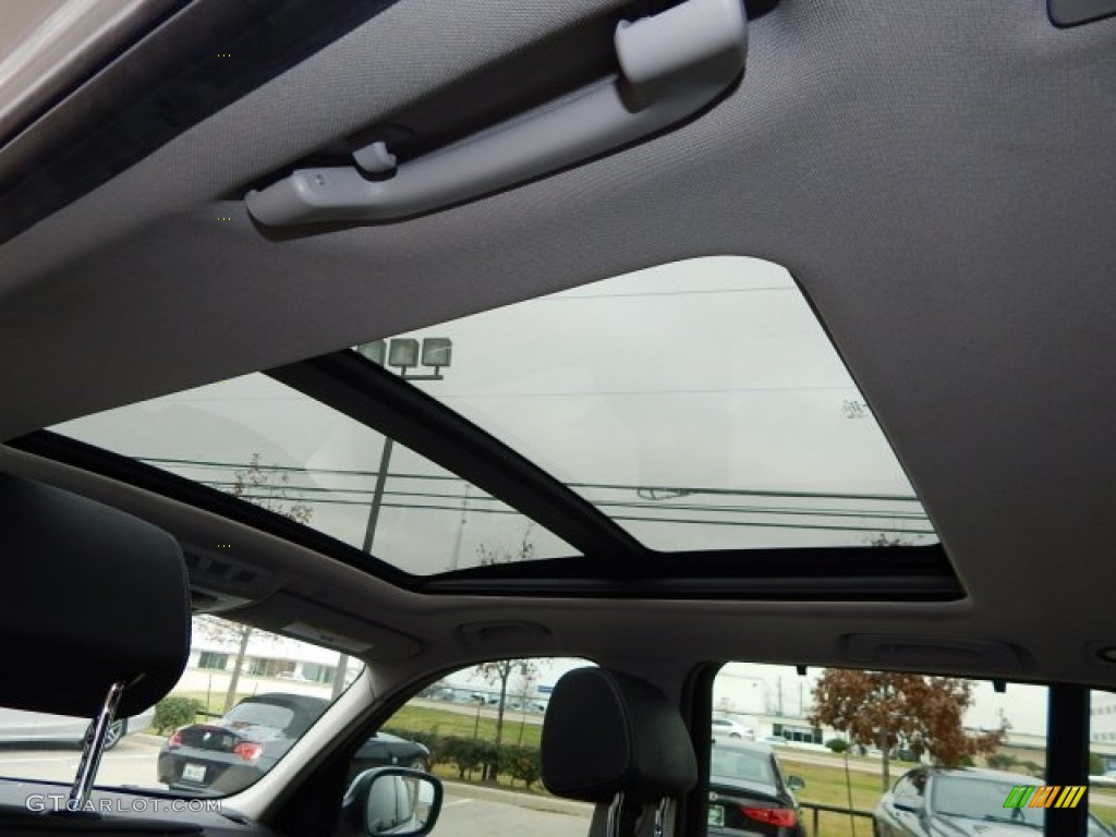 2013 X3 xDrive 28i - Titanium Silver Metallic / Black photo #32