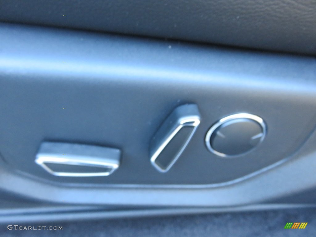 2016 F150 Lariat SuperCrew 4x4 - Oxford White / Black photo #17