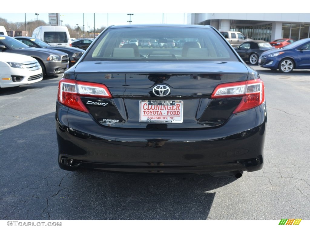 2014 Camry L - Attitude Black Metallic / Ash photo #4