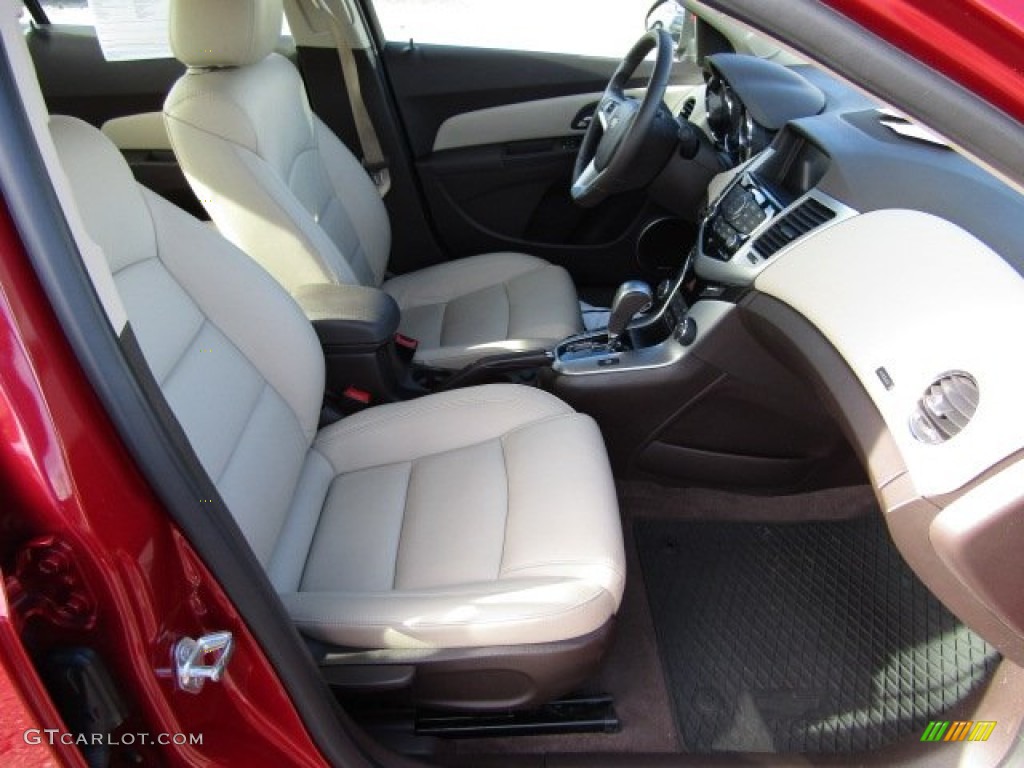 2012 Cruze LTZ - Crystal Red Metallic / Cocoa/Light Neutral photo #22