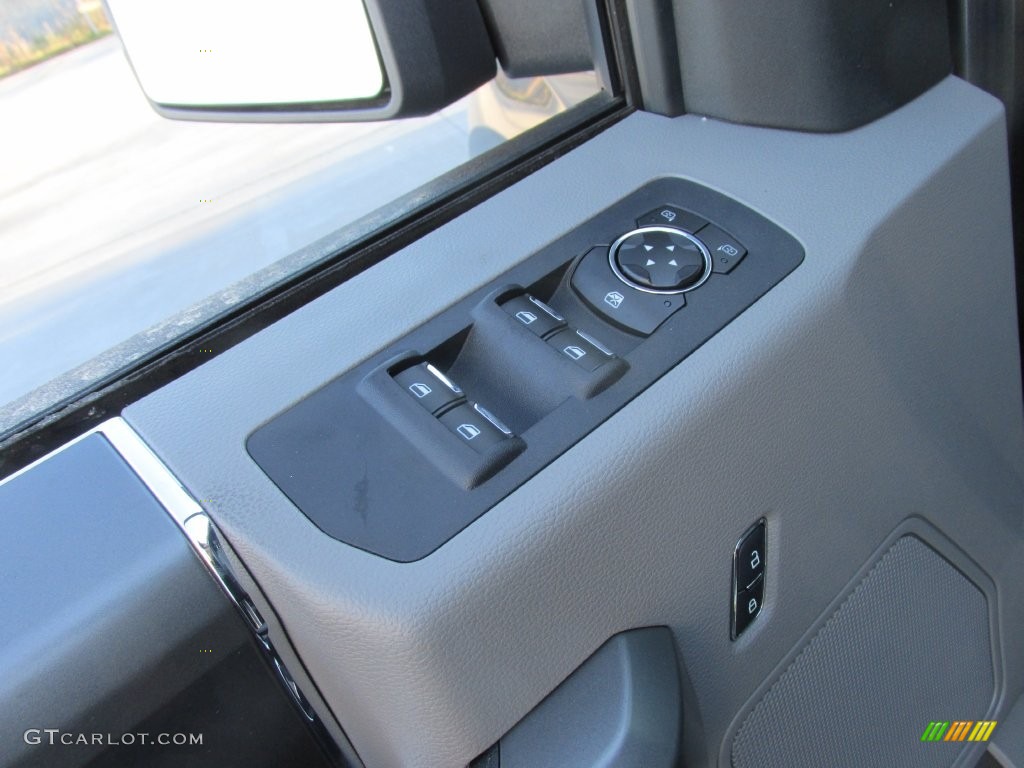 2016 F150 XLT SuperCrew - Magnetic / Medium Earth Gray photo #22