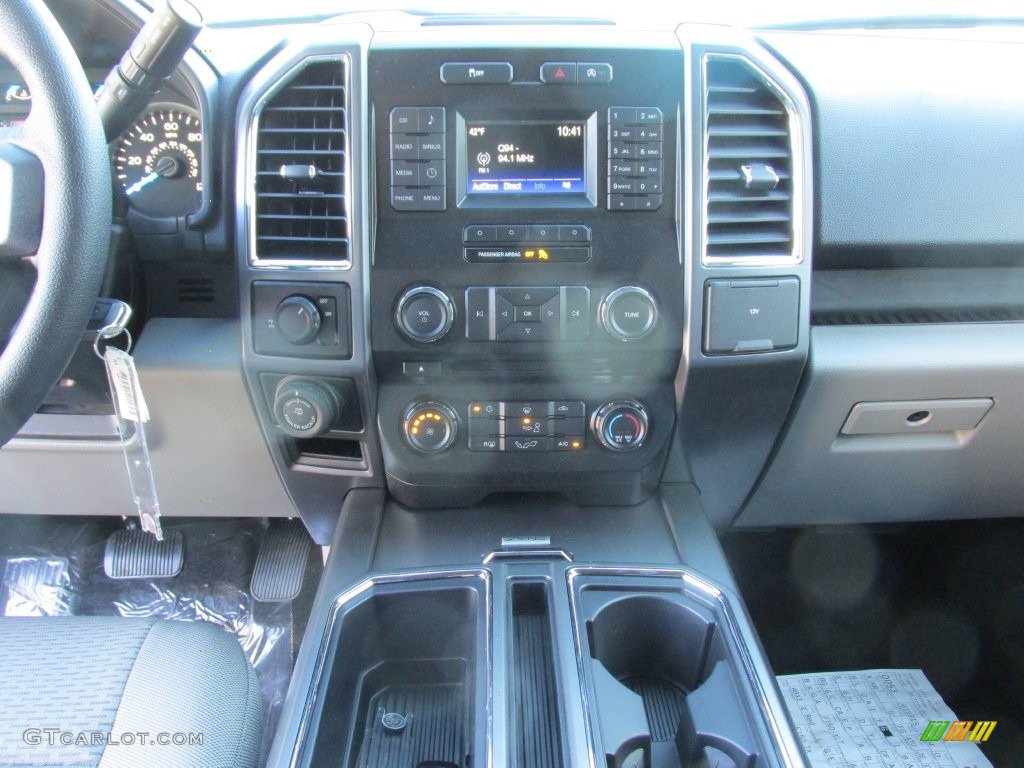 2016 F150 XLT SuperCrew - Ruby Red / Medium Earth Gray photo #25