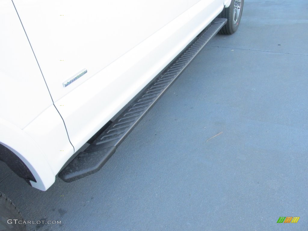 2016 F150 XLT SuperCrew - Oxford White / Black photo #13