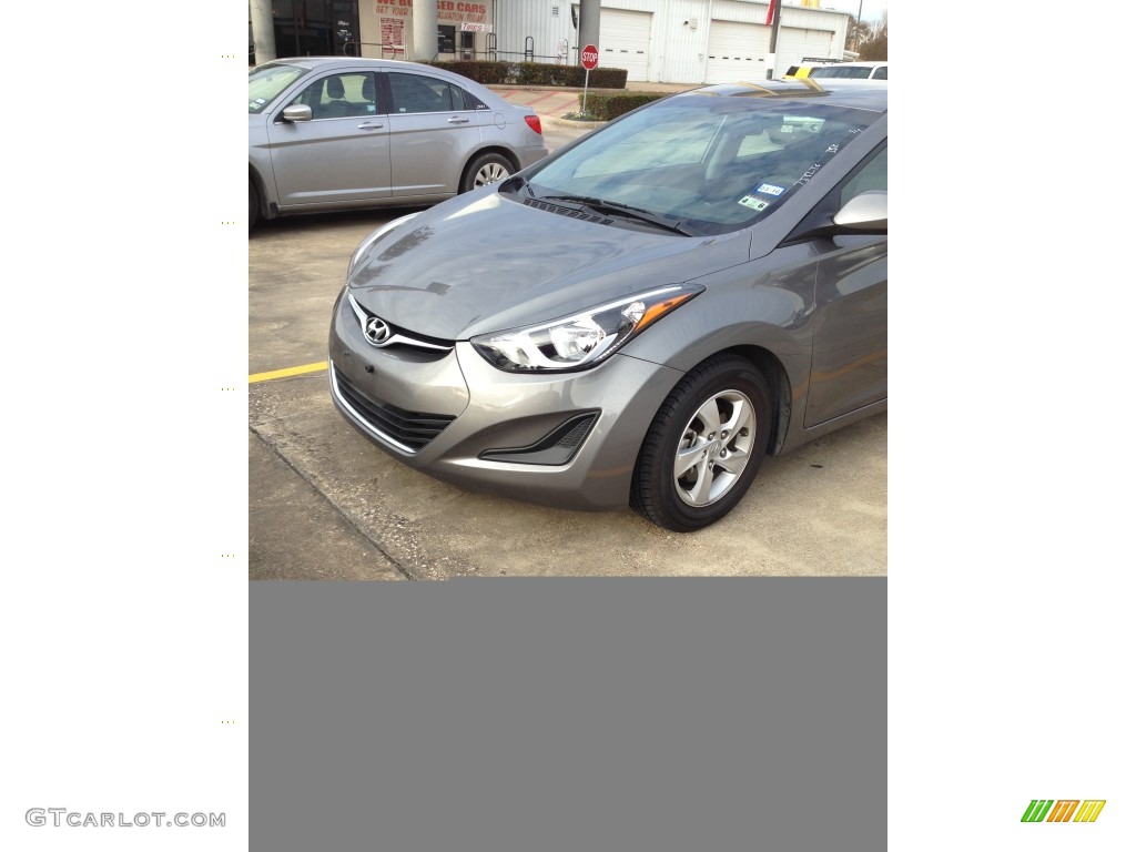 Gray Hyundai Elantra