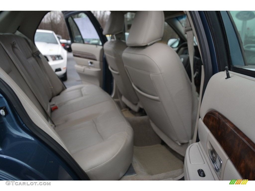 2007 Grand Marquis LS - Light Ice Blue Metallic / Light Camel photo #14