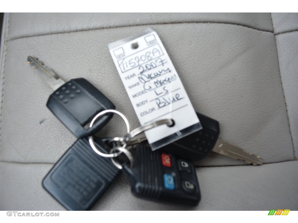 2007 Grand Marquis LS - Light Ice Blue Metallic / Light Camel photo #23