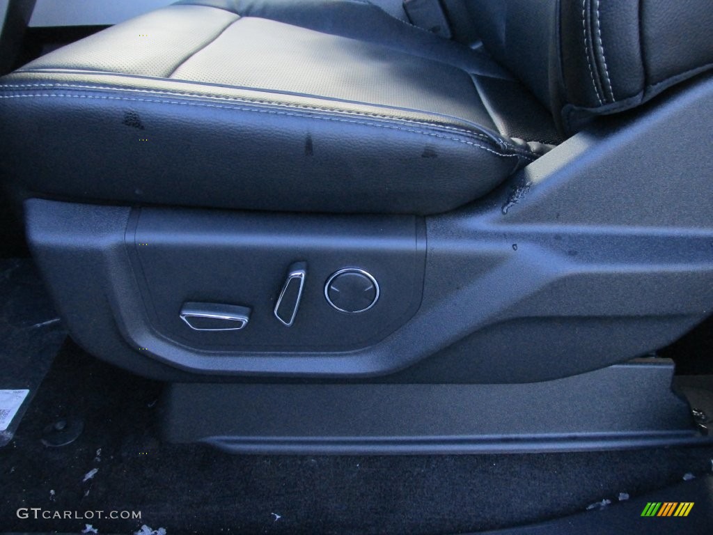 2016 F150 Lariat SuperCrew - White Platinum / Black photo #21