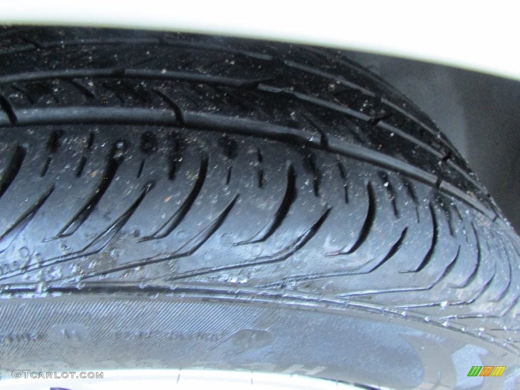 2014 Transit Connect XLT Van - Frozen White / Charcoal Black photo #46