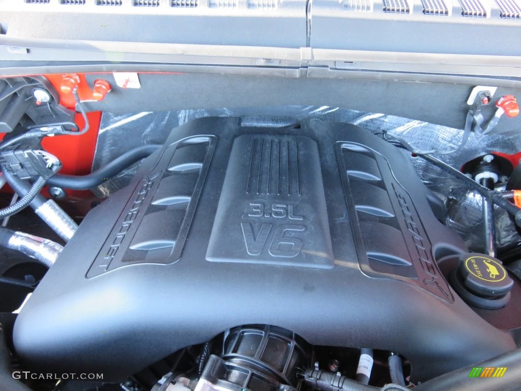 2016 F150 XLT SuperCrew - Race Red / Black photo #15