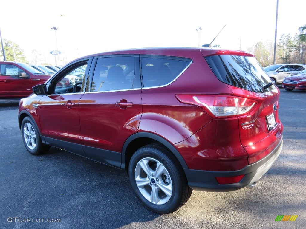 2016 Escape SE - Ruby Red Metallic / Charcoal Black photo #8