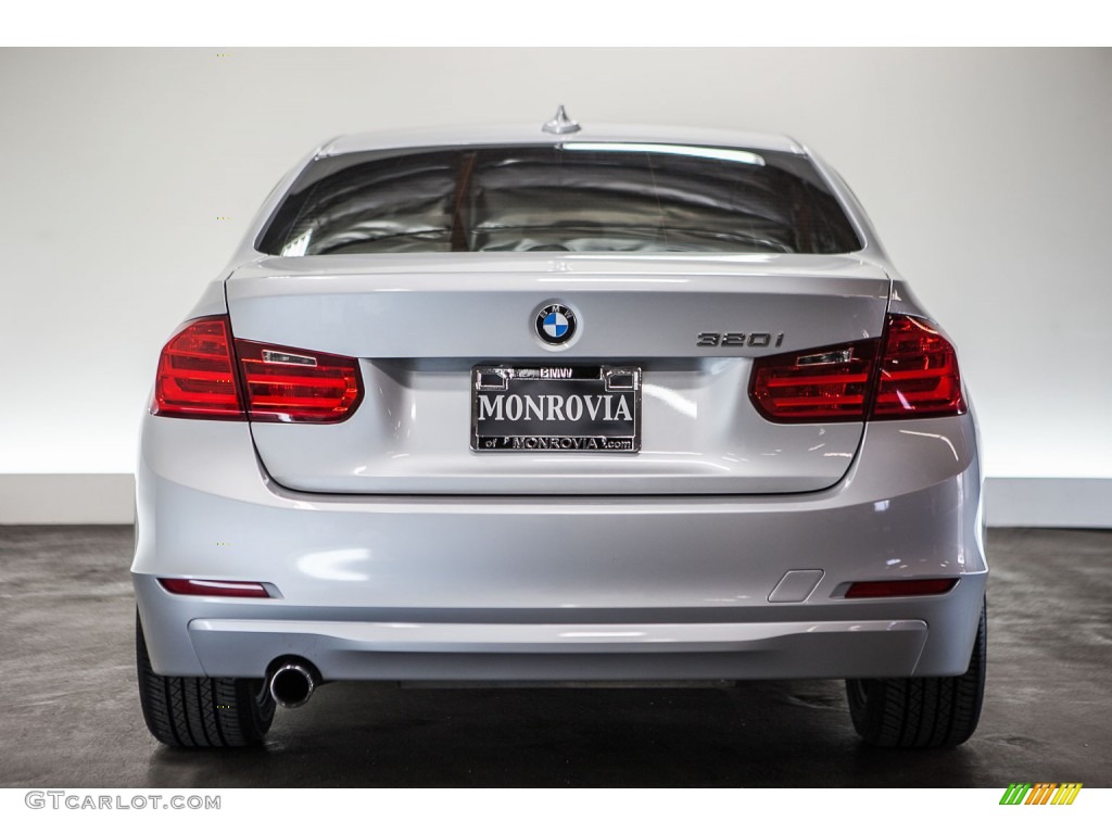 2013 3 Series 320i Sedan - Glacier Silver Metallic / Black photo #3
