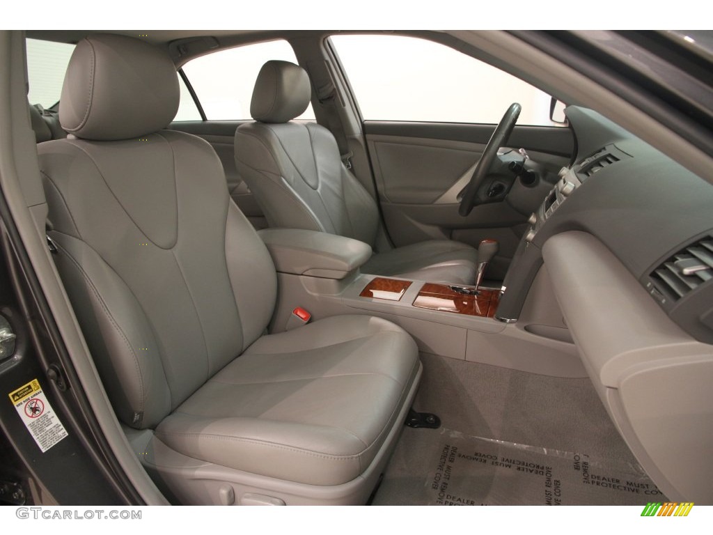 2011 Camry XLE - Magnetic Gray Metallic / Ash photo #14