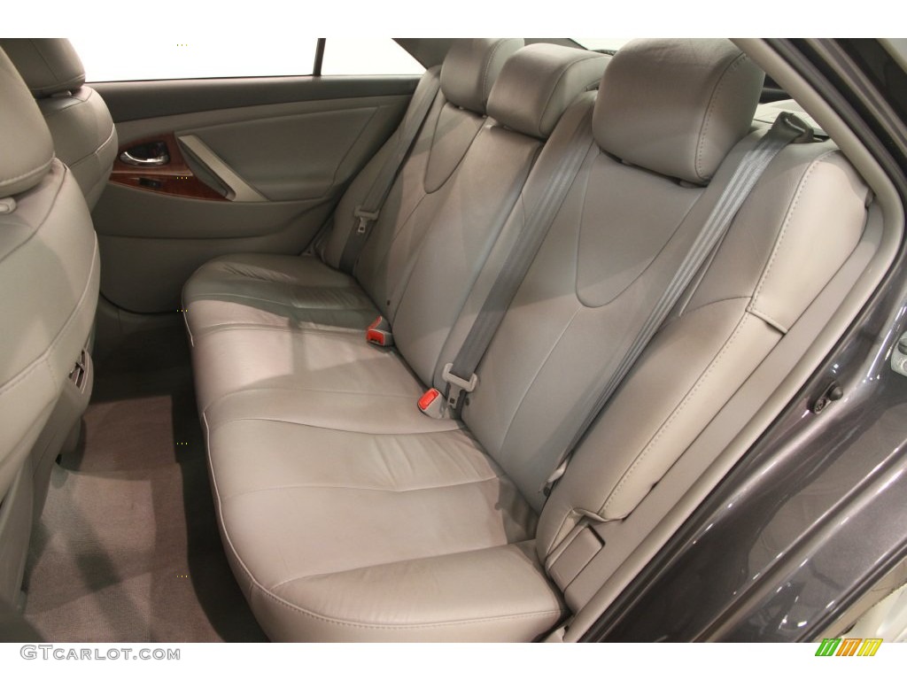 2011 Camry XLE - Magnetic Gray Metallic / Ash photo #16