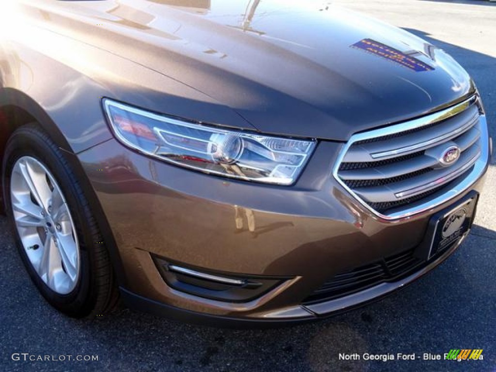 2015 Taurus SEL - Caribou Metallic / Dune photo #33