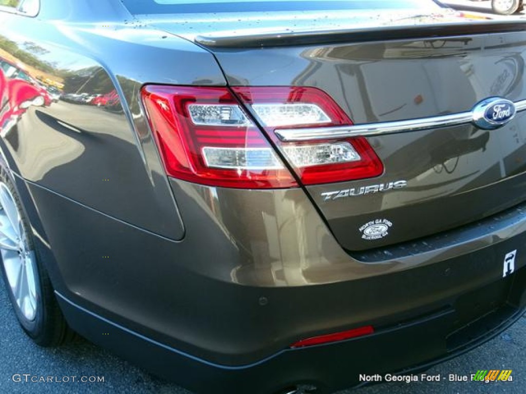 2015 Taurus SEL - Caribou Metallic / Dune photo #35