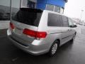 2009 Silver Pearl Metallic Honda Odyssey LX  photo #8