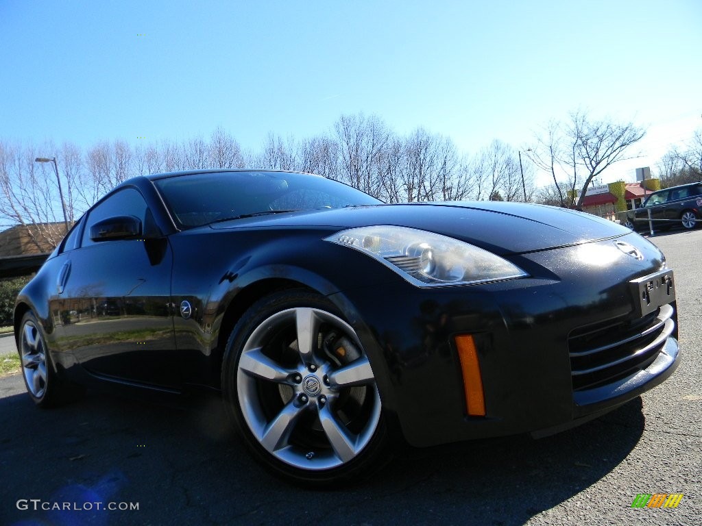 2006 350Z Enthusiast Coupe - Magnetic Black Pearl / Carbon Black photo #2