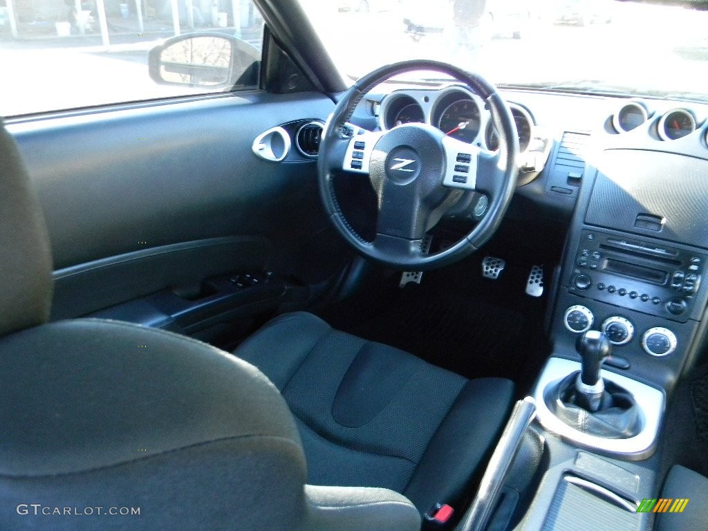 2006 350Z Enthusiast Coupe - Magnetic Black Pearl / Carbon Black photo #12