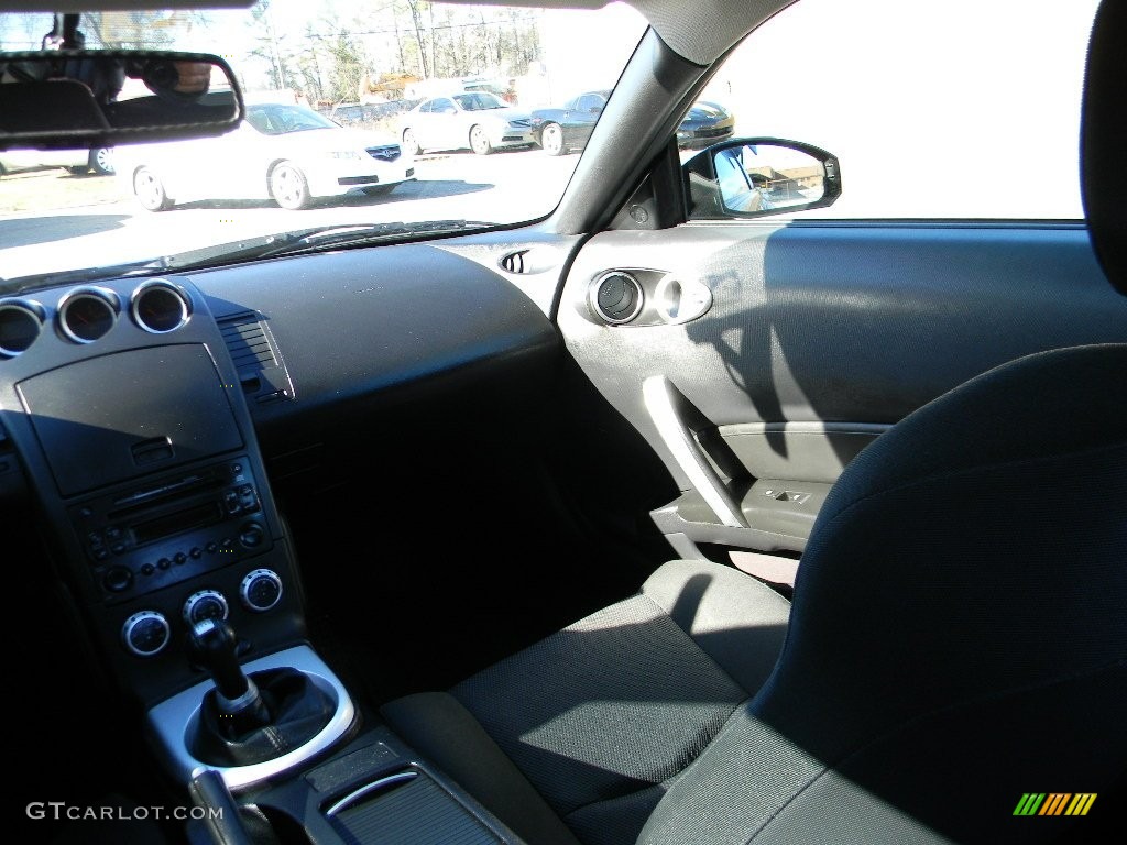 2006 350Z Enthusiast Coupe - Magnetic Black Pearl / Carbon Black photo #14