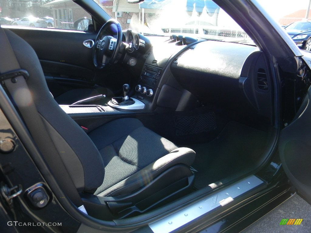 2006 350Z Enthusiast Coupe - Magnetic Black Pearl / Carbon Black photo #21