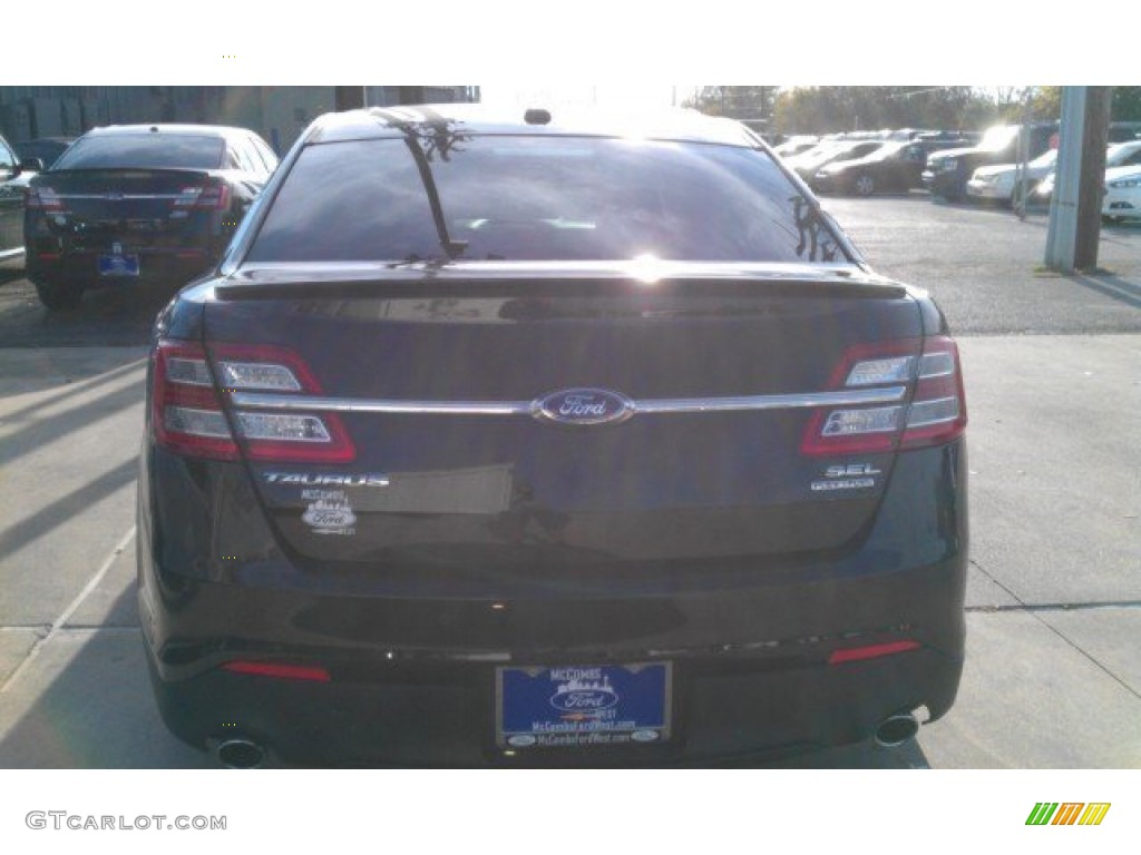 2015 Taurus SEL - Tuxedo Black Metallic / Charcoal Black photo #9