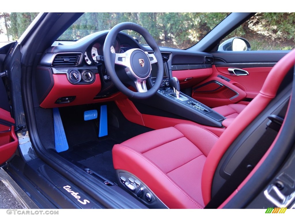 Black/Garnet Red Interior 2016 Porsche 911 Turbo S Cabriolet Photo #110067769