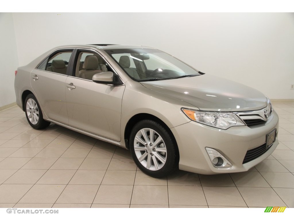 Champagne Mica 2013 Toyota Camry XLE V6 Exterior Photo #110073396