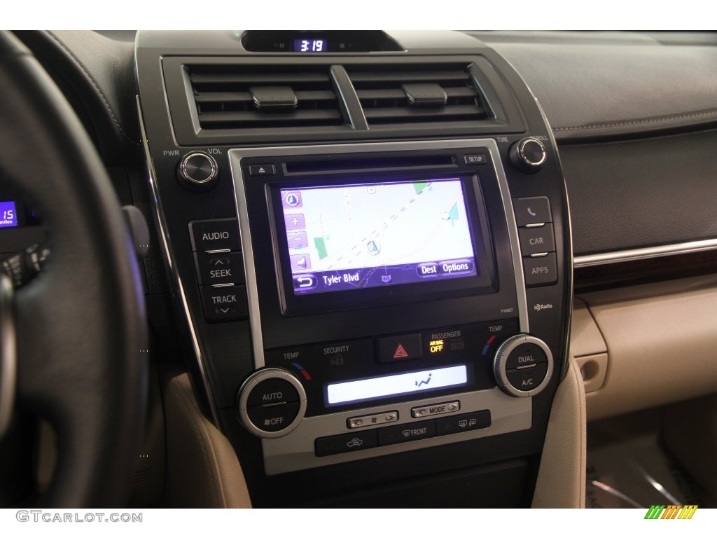 2013 Camry XLE V6 - Champagne Mica / Ivory photo #8