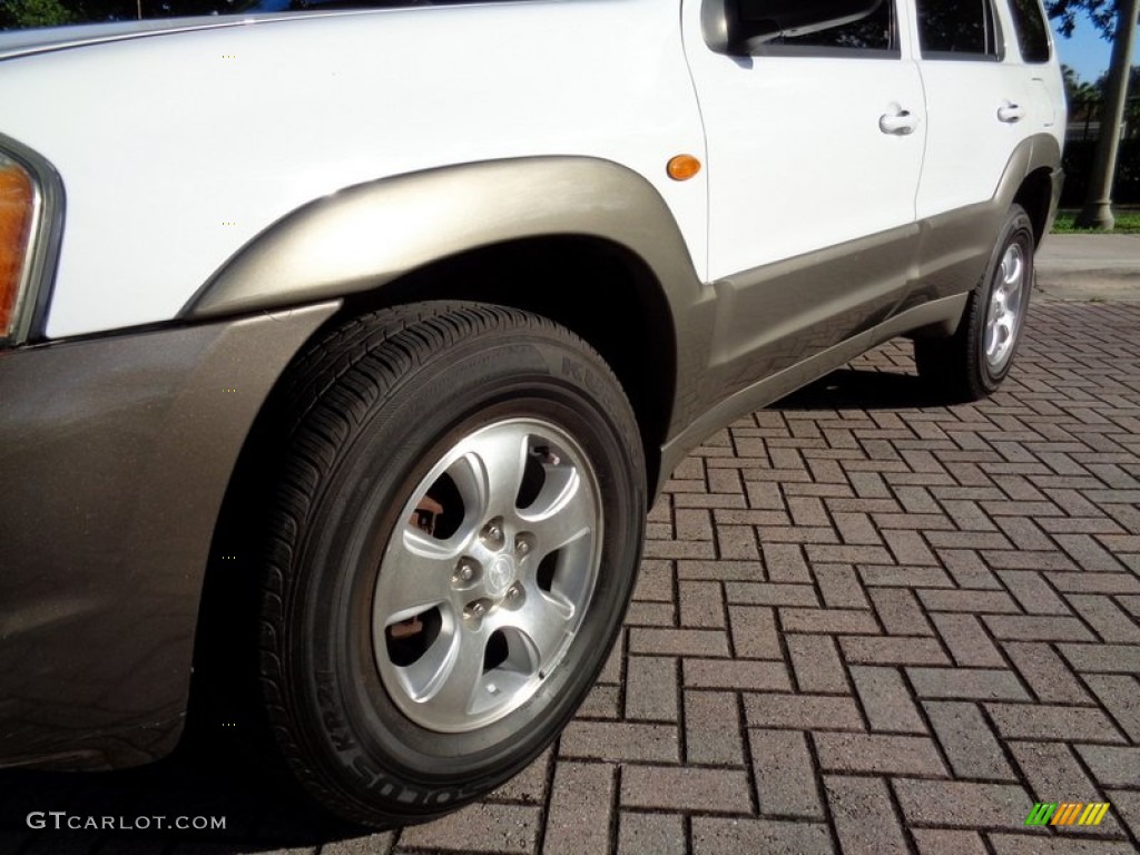 2002 Tribute LX V6 - Classic White / Beige photo #26