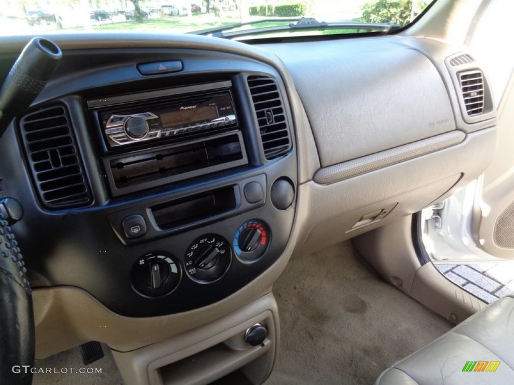 2002 Tribute LX V6 - Classic White / Beige photo #31