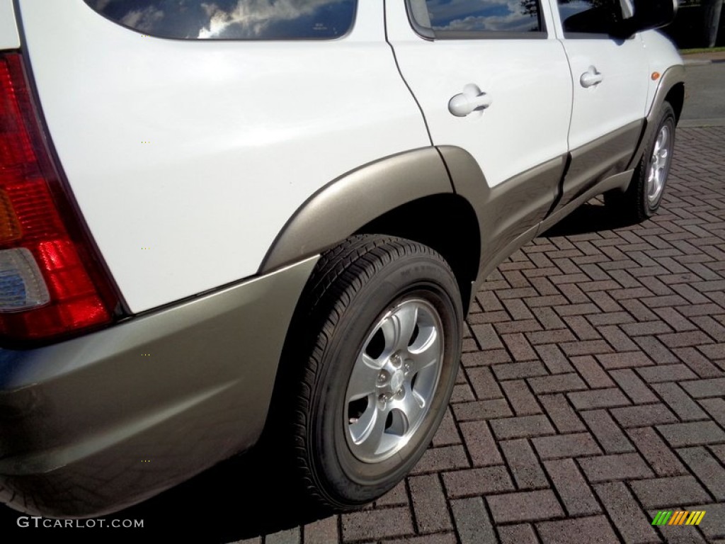 2002 Tribute LX V6 - Classic White / Beige photo #43