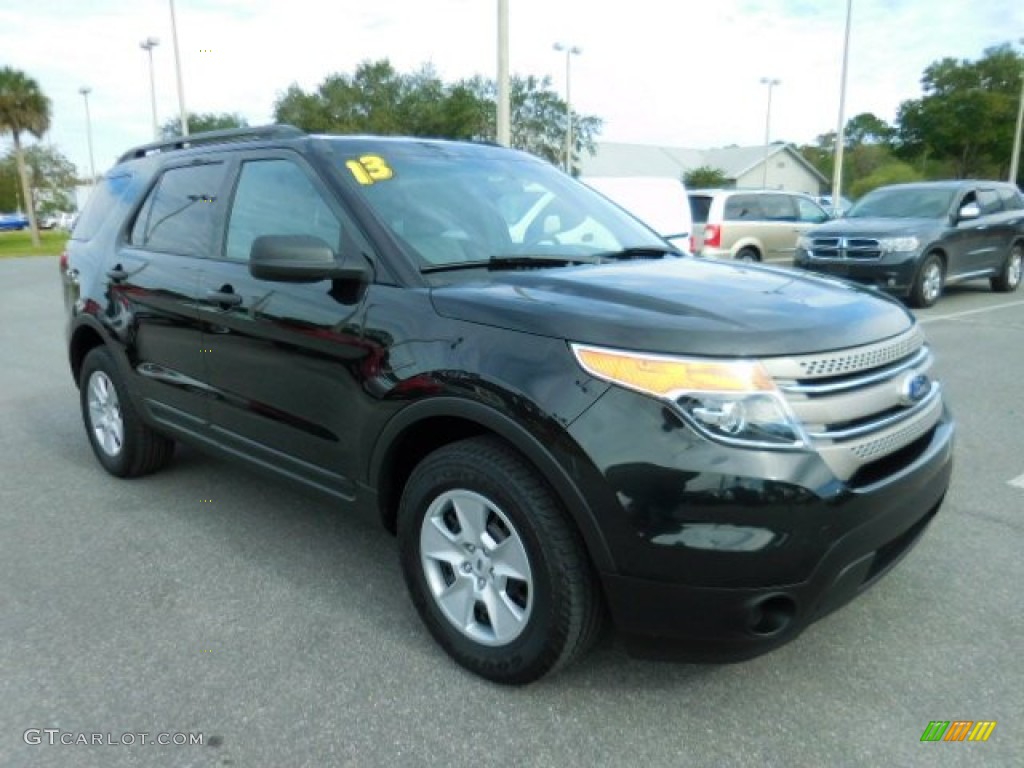 2013 Explorer 4WD - Tuxedo Black Metallic / Medium Light Stone photo #12