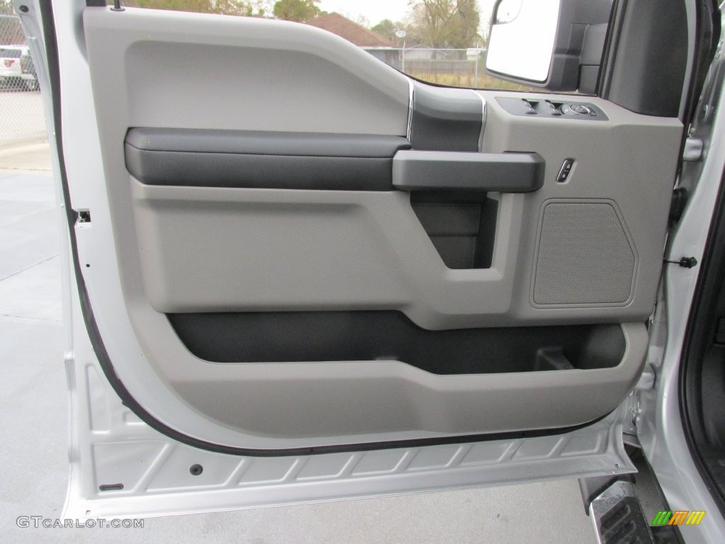 2016 F150 XLT SuperCrew - Ingot Silver / Medium Earth Gray photo #20