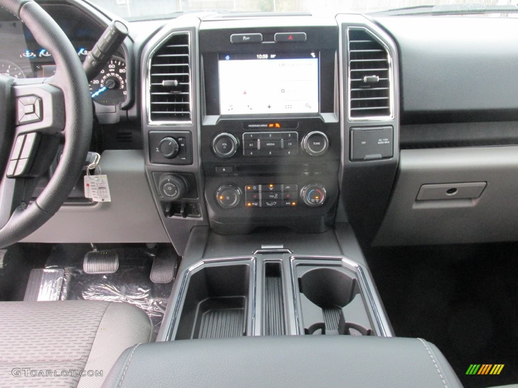 2016 F150 XLT SuperCrew - Ingot Silver / Medium Earth Gray photo #25