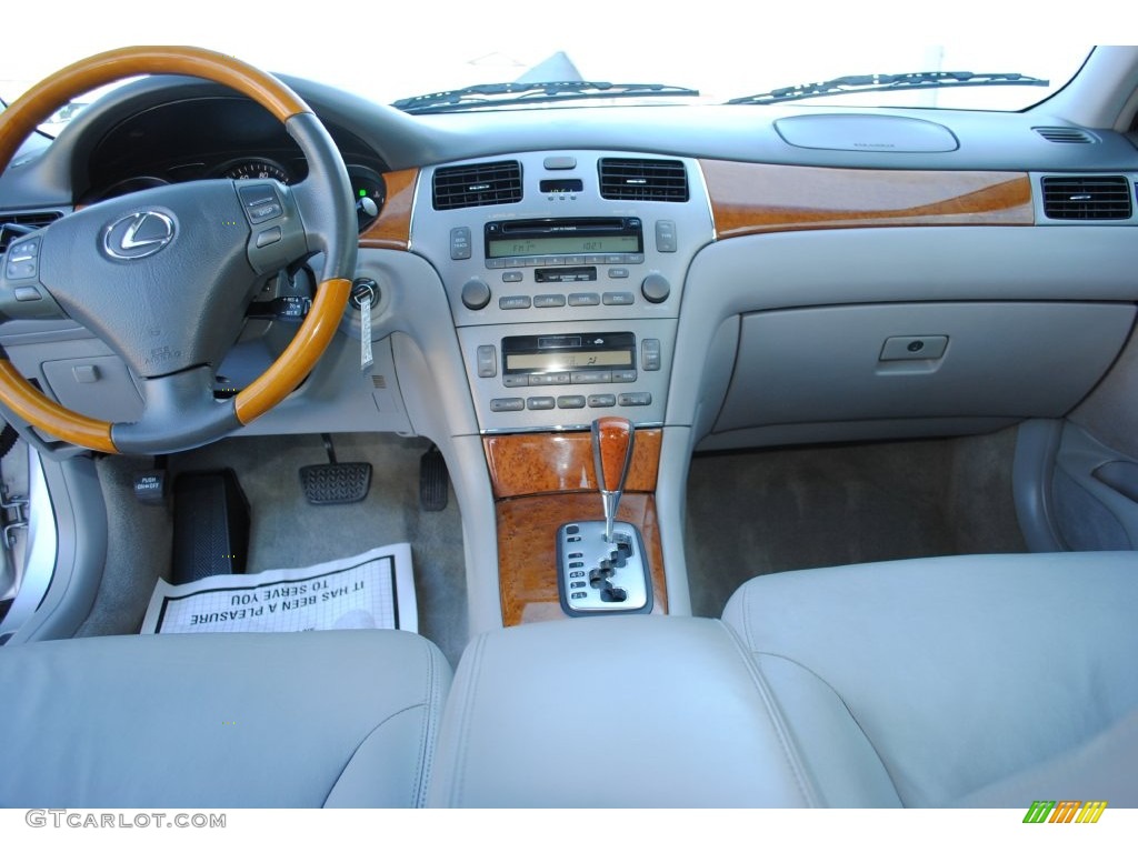 2006 ES 330 - Classic Silver Metallic / Ash photo #10