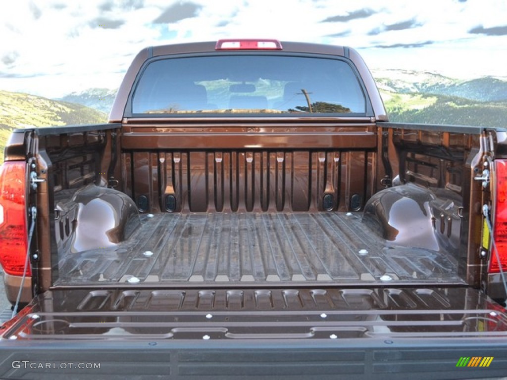 2016 Tundra SR5 CrewMax 4x4 - Sunset Bronze Mica / Black photo #8