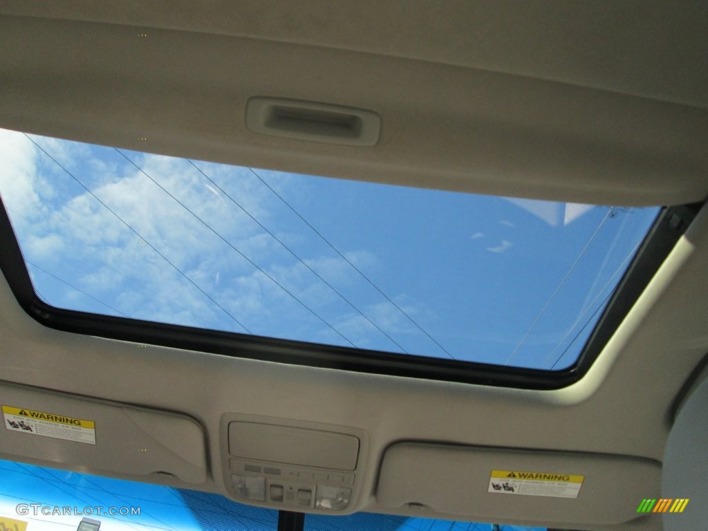 2012 TSX Technology Sedan - Silver Moon / Taupe photo #20