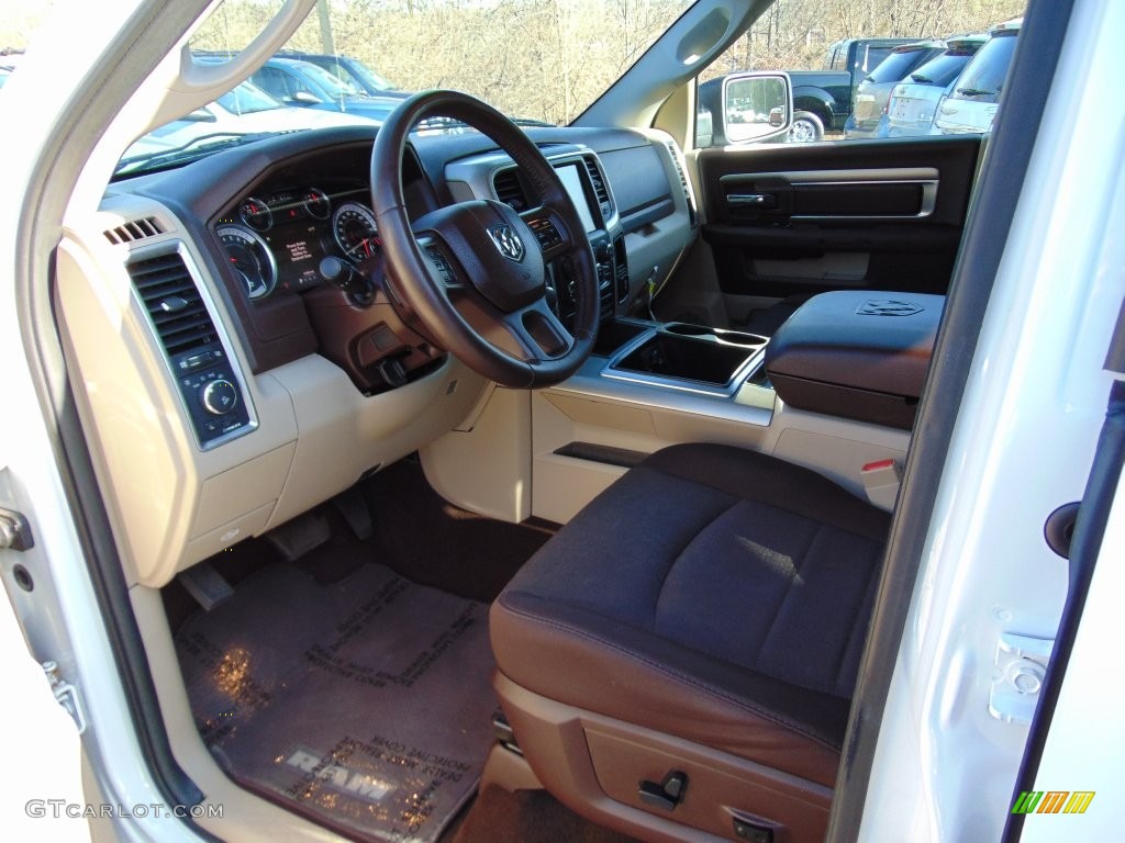 2014 1500 SLT Crew Cab 4x4 - Bright White / Canyon Brown/Light Frost Beige photo #15