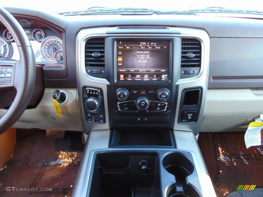 2014 1500 SLT Crew Cab 4x4 - Bright White / Canyon Brown/Light Frost Beige photo #27
