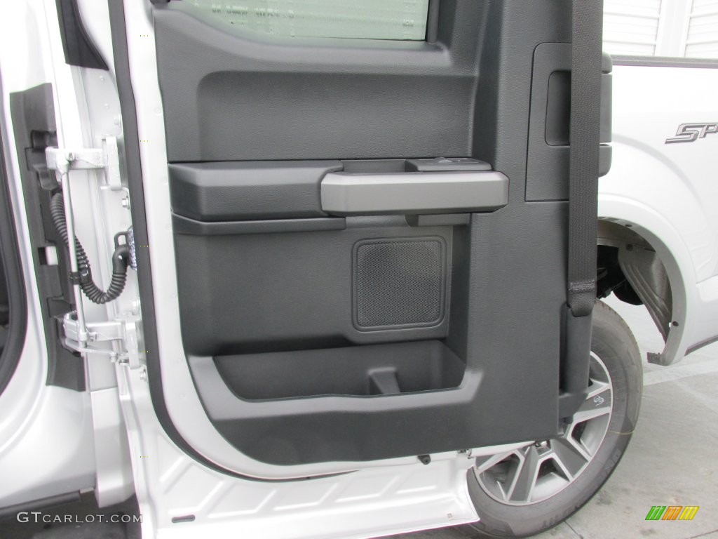 2016 F150 XLT SuperCab - Ingot Silver / Black photo #20