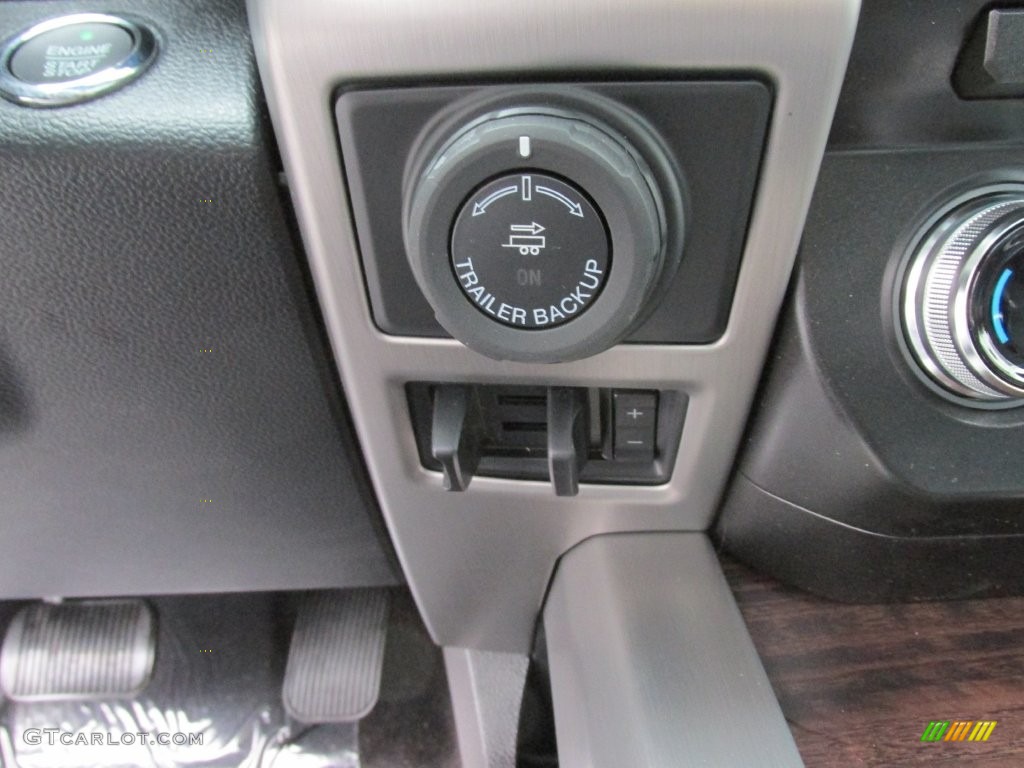 2016 Ford F150 Platinum SuperCrew 4x4 Controls Photo #110091563