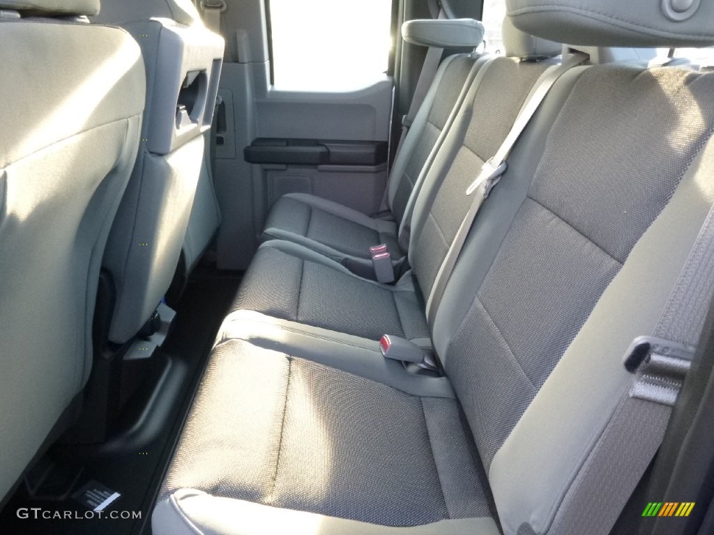 2016 F150 XL SuperCab 4x4 - Ingot Silver / Medium Earth Gray photo #8