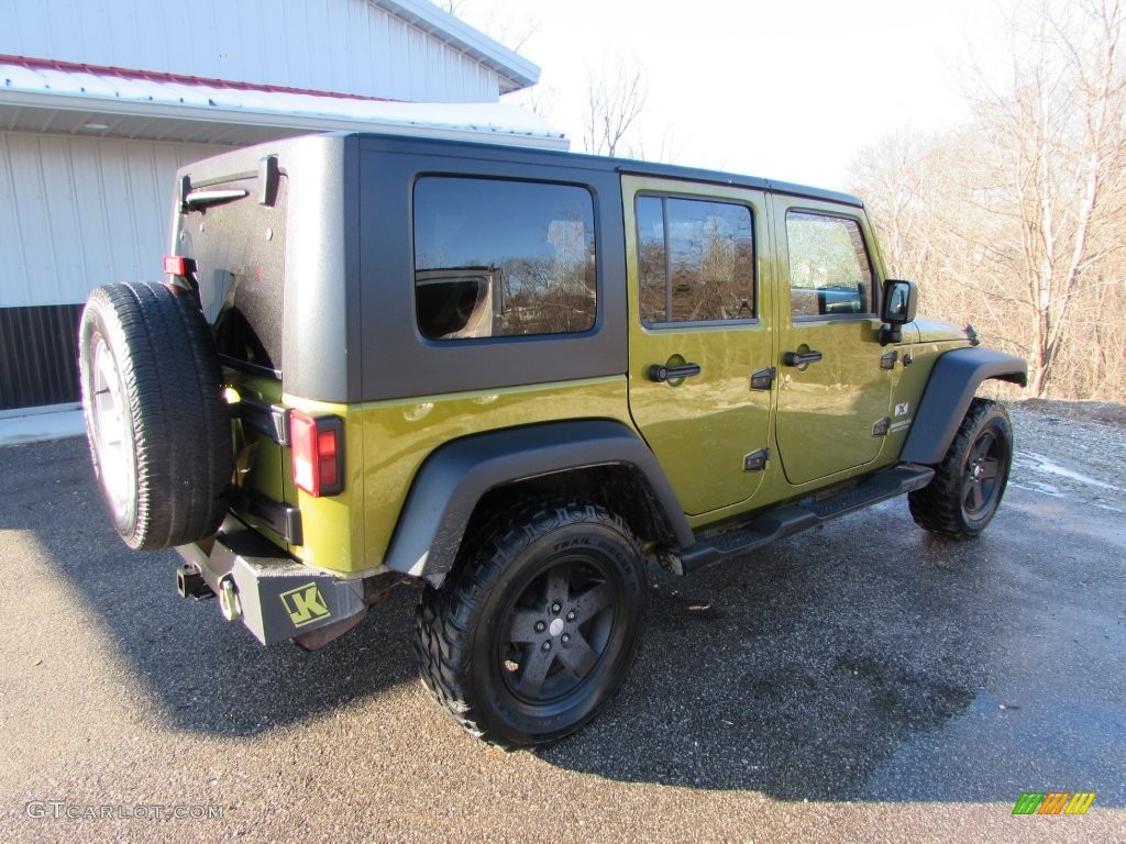 2007 Wrangler Unlimited X 4x4 - Rescue Green Metallic / Dark Khaki/Medium Khaki photo #7