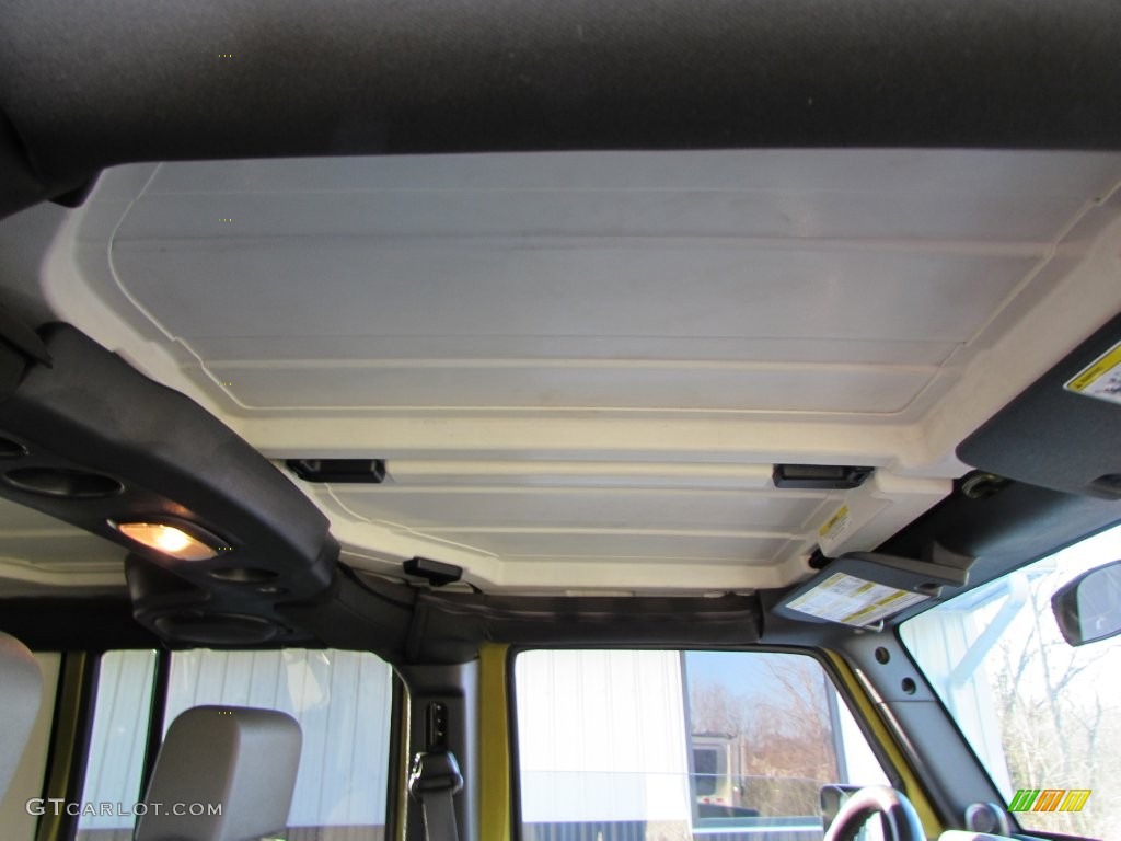 2007 Wrangler Unlimited X 4x4 - Rescue Green Metallic / Dark Khaki/Medium Khaki photo #16