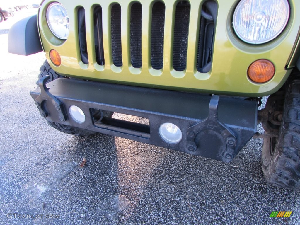 2007 Wrangler Unlimited X 4x4 - Rescue Green Metallic / Dark Khaki/Medium Khaki photo #28