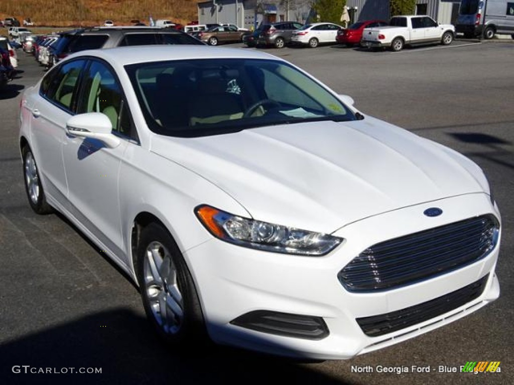 2013 Fusion SE - White Platinum Metallic Tri-coat / Dune photo #7