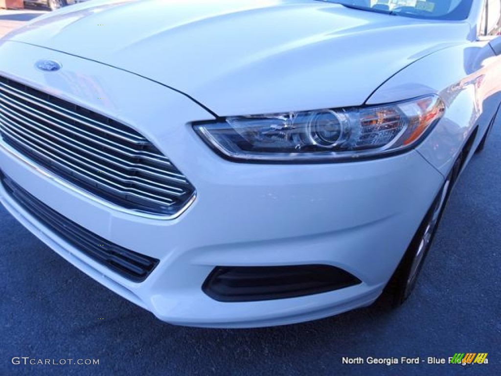 2013 Fusion SE - White Platinum Metallic Tri-coat / Dune photo #35