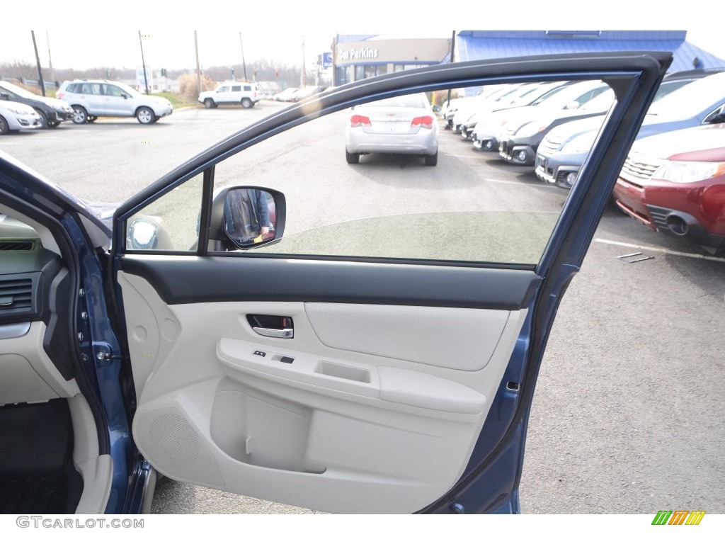 2013 XV Crosstrek 2.0 Limited - Marine Blue Pearl / Ivory photo #20