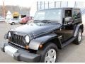 Black - Wrangler Sahara 4x4 Photo No. 3
